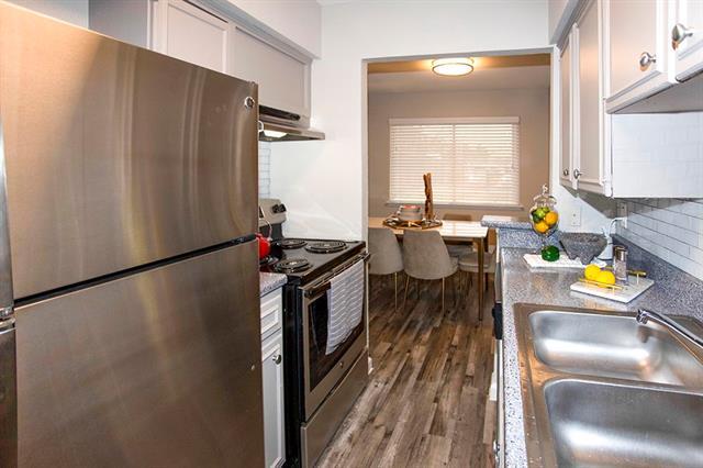 Building Photo - 14208 Heritage Cir