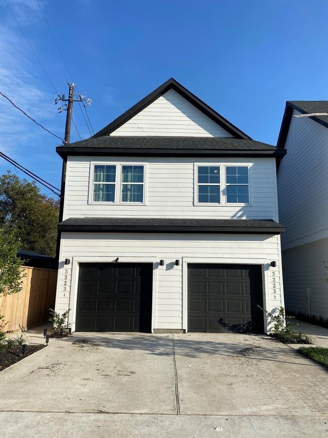 Primary Photo - 3253 Real St