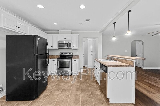 Building Photo - 1132 Sierra Ln