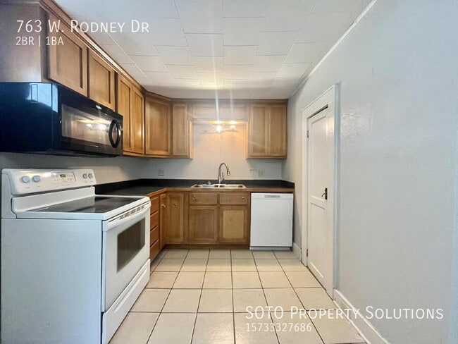 Building Photo - 763 W Rodney Dr