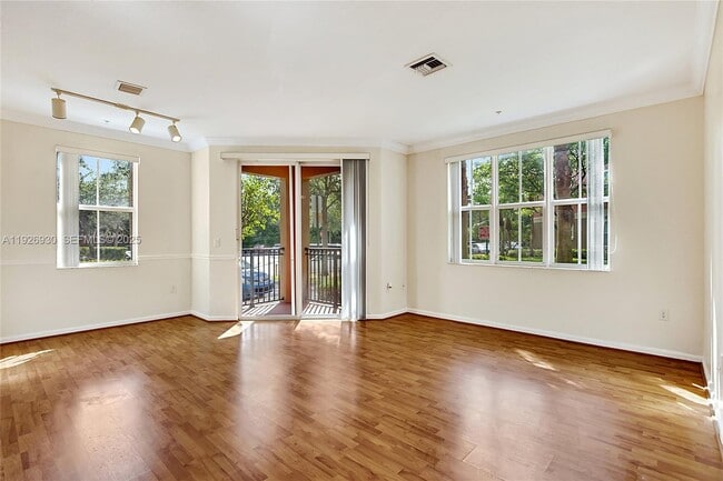 Building Photo - 4600 SW 160th Ave