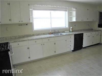 Building Photo - 3 br, 1 bath  - 254 Harvard St