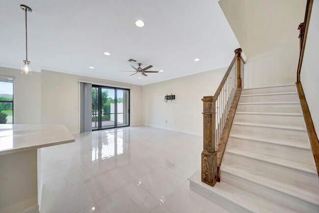 Building Photo - 9893 Brickhill Dr