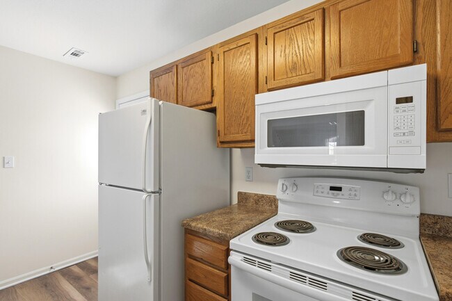 Building Photo - 3520 Prescott Dr