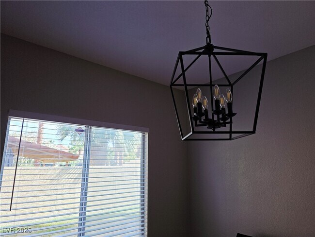 Building Photo - 1113 Lumina Ct