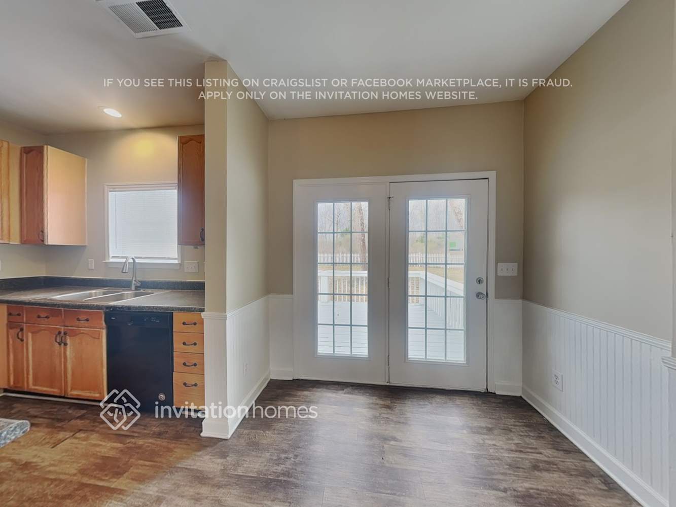 Building Photo - 9645 Melanie Thompson Dr