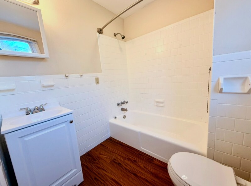 Building Photo - 45 Slater St