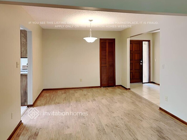 Building Photo - 14906 Coldwater Ln
