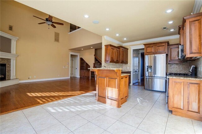 Building Photo - 4003 SW Banbury Dr