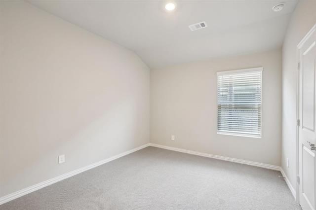 Building Photo - 2204 Dunbar Dr