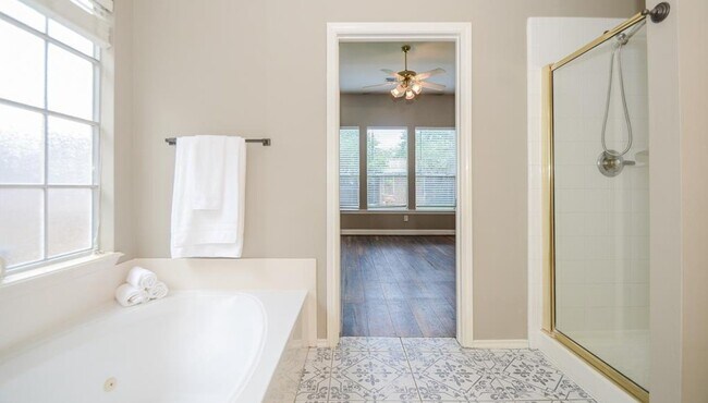 Building Photo - 22510 Tullis Trail Ct