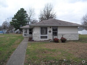 Building Photo - 808 S Bentley St