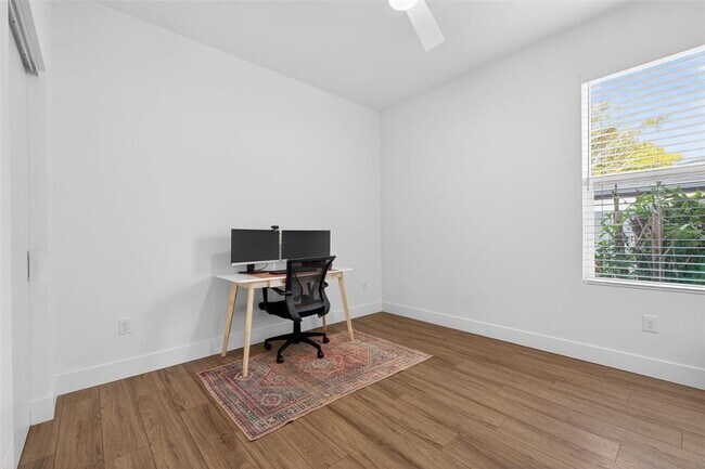 Building Photo - 6163 2nd Ave S