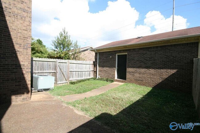 Building Photo - 128 Michli Rd