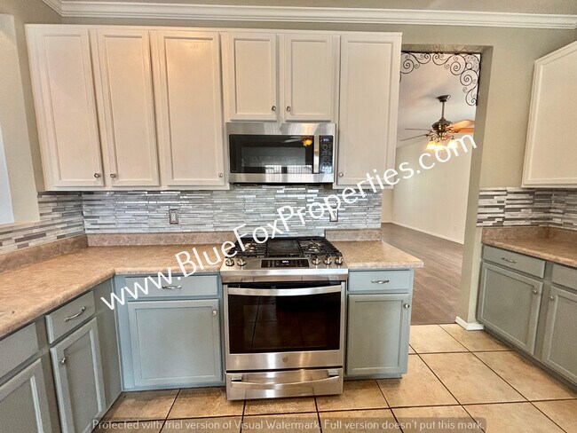 Building Photo - 13724 E Oxmoor Valley Dr