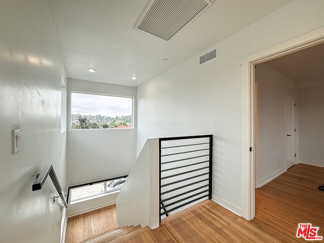 Building Photo - 1411 Tremont St