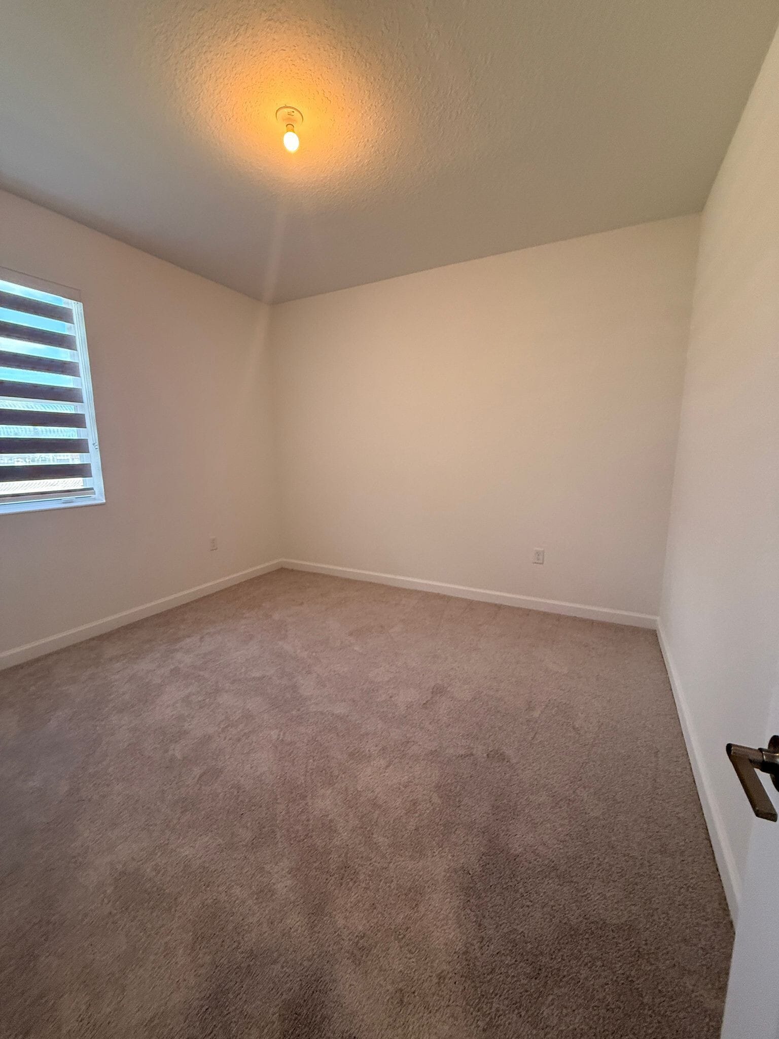 Building Photo - 2954 SE 23rd Ave