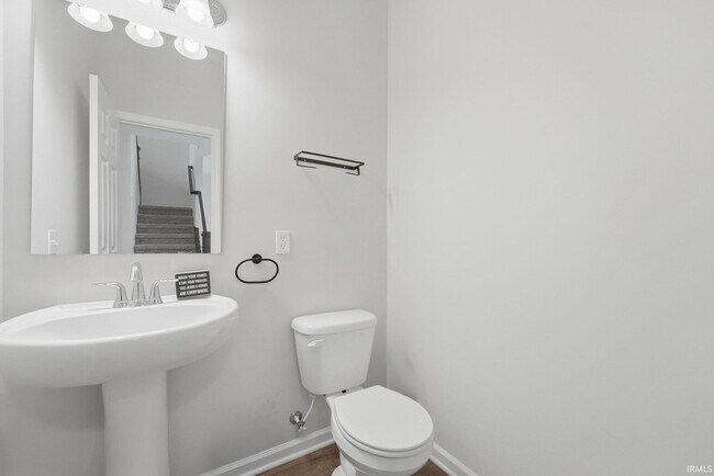 Building Photo - 12502 Speranza Dr