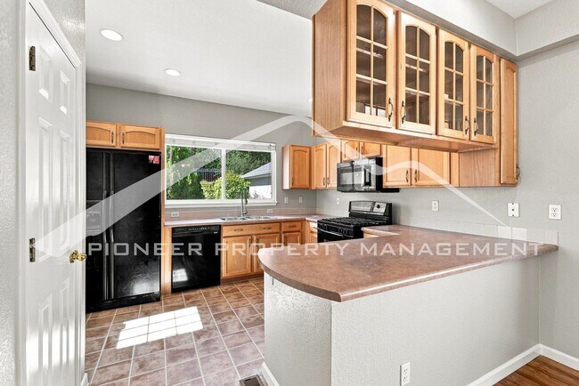 Building Photo - 7978 E Vassar Dr