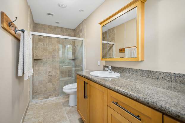 Building Photo - 38820 Bel Air Dr