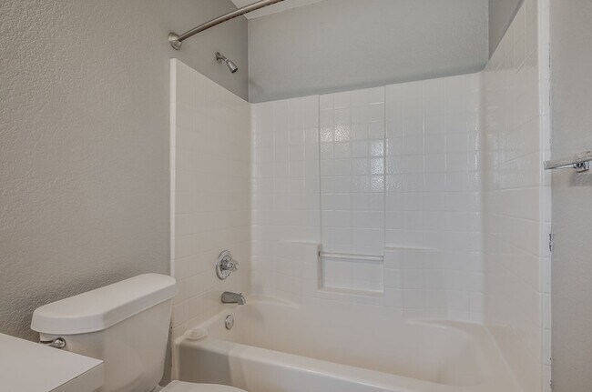 Building Photo - 1717 Briarcreek