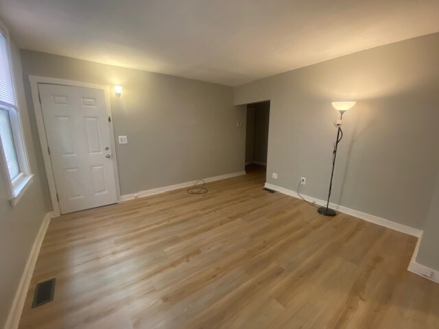 Building Photo - 1208 Arkansas Ave