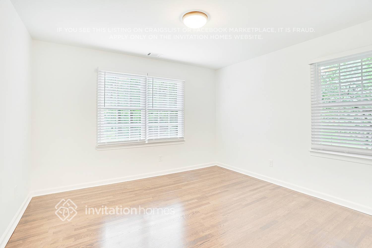 Building Photo - 1748 Pamela Cir SW