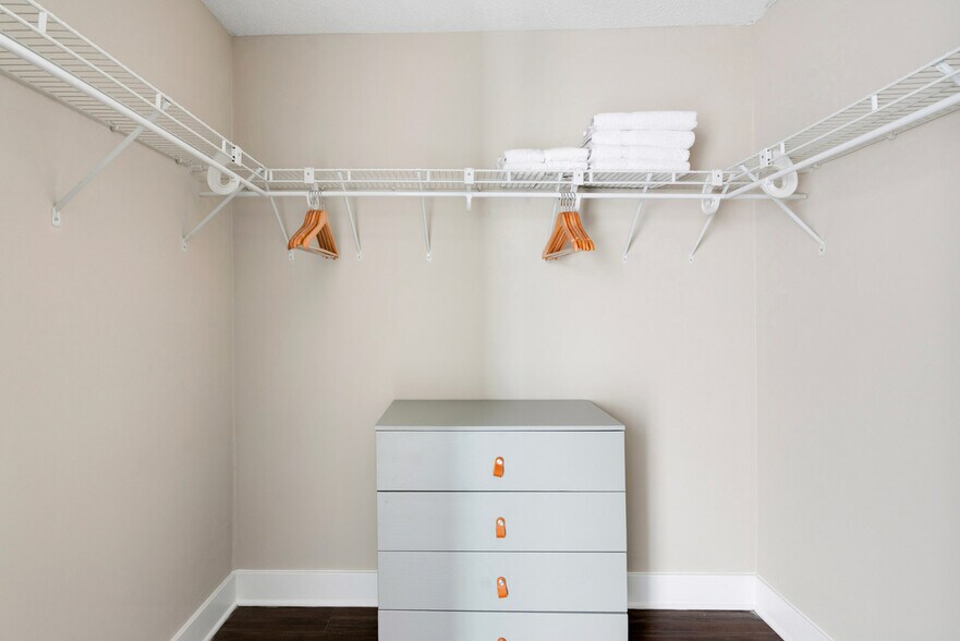 Building Photo - 1515 Richmond Hwy