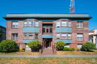 Building Photo - 1421 On Queen Anne Apartments