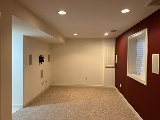 Building Photo - 2904 Marley Ln