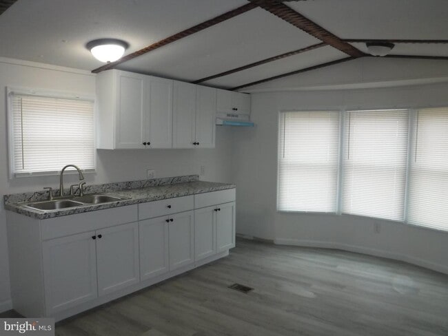 Building Photo - 172 Boyd Dr