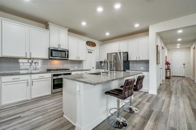 Building Photo - 4128 Wood River Trl