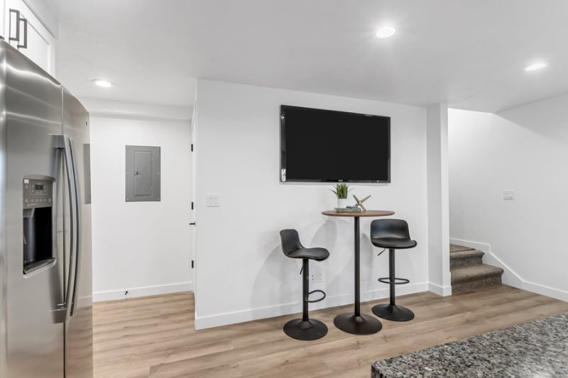 Building Photo - 1302 S 1100 E