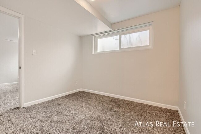 Building Photo - 1305 Wynkoop Dr