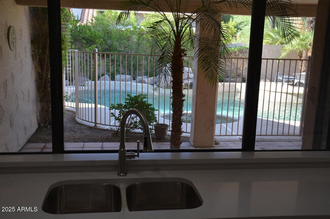 Building Photo - 9548 E Desert Trail