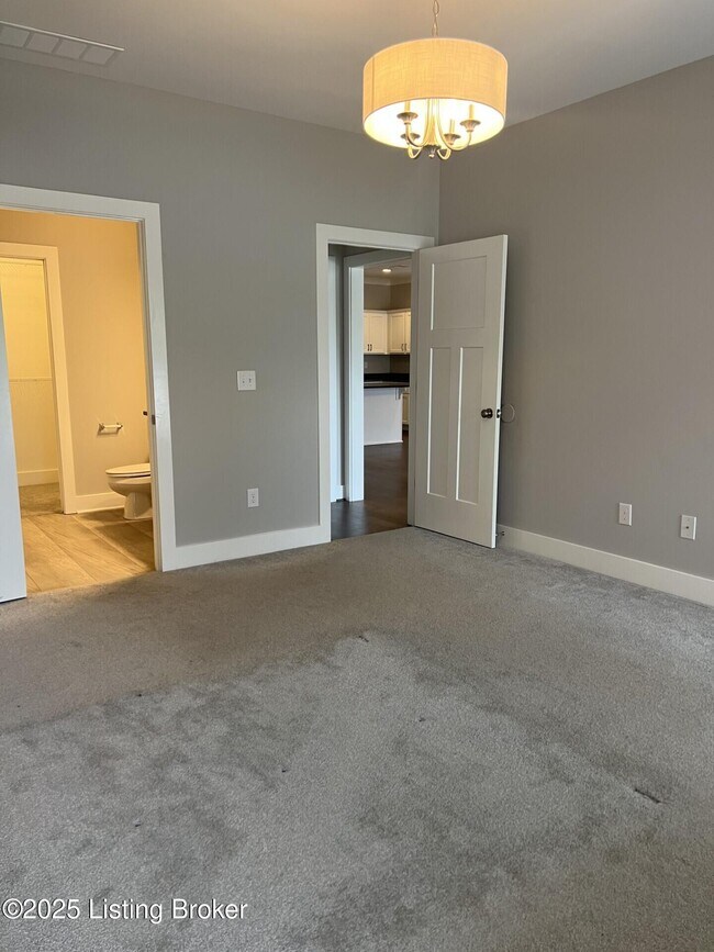 Building Photo - 13512 Park Springs Ln