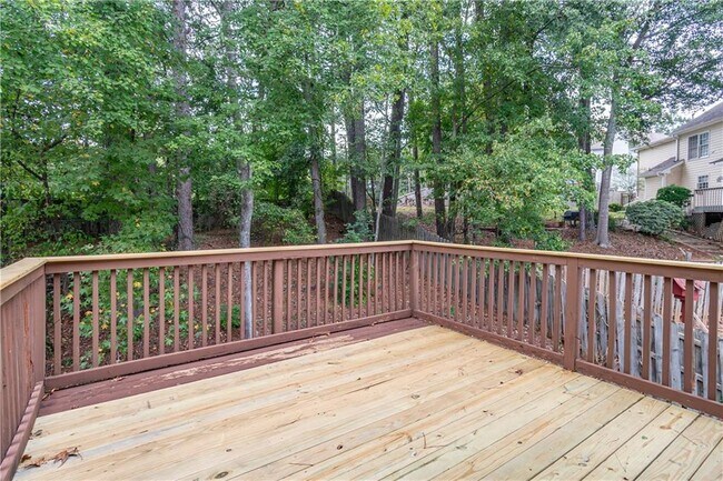 Building Photo - 705 Oxford Crest Ct NW