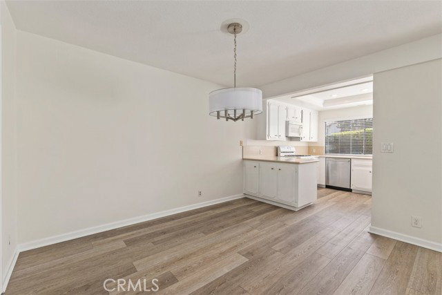 Building Photo - 25572 Spinnaker Dr