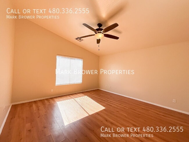 Building Photo - 11031 E Arbor Ave