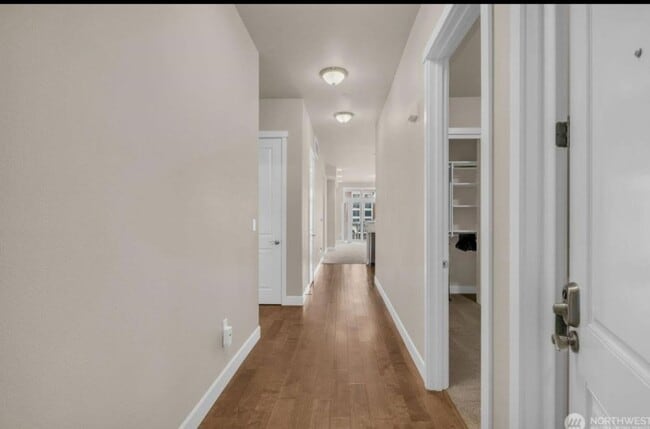 Building Photo - 5105 Grand Loop