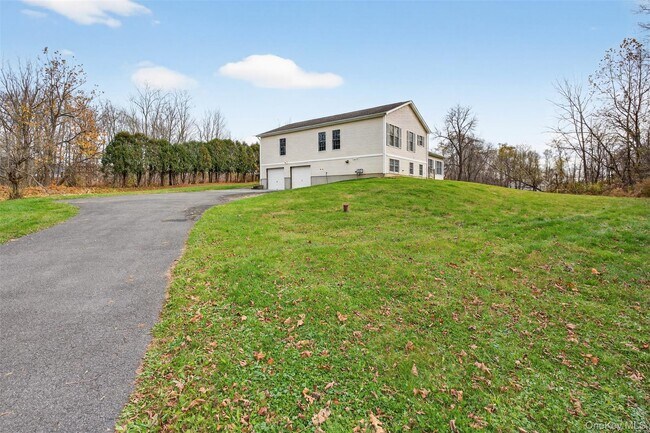 Building Photo - 98 Black Creek Rd