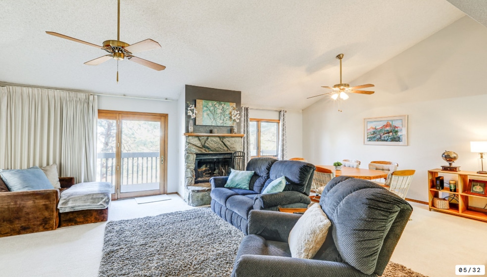 Main living room - 2665 N Valley View Rd