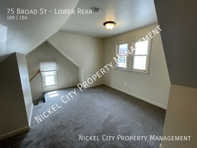 Building Photo - 75 Broad St