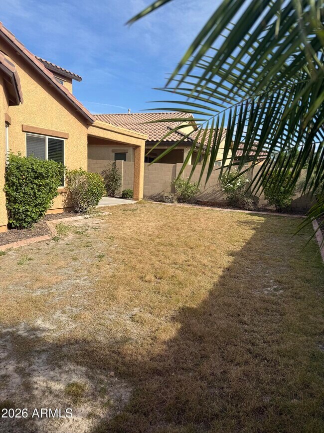 Building Photo - 10743 W Desert Elm Ln