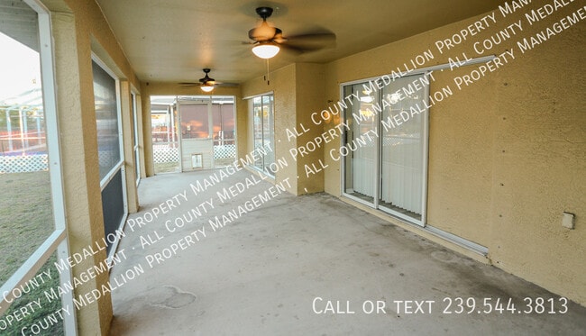 Building Photo - 4112 SW 6th Pl