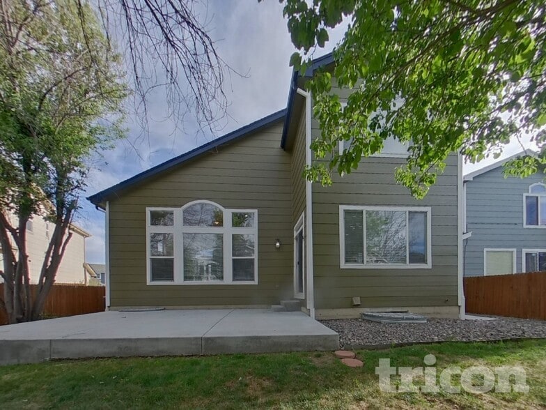 Building Photo - 10893 Bullock Ct