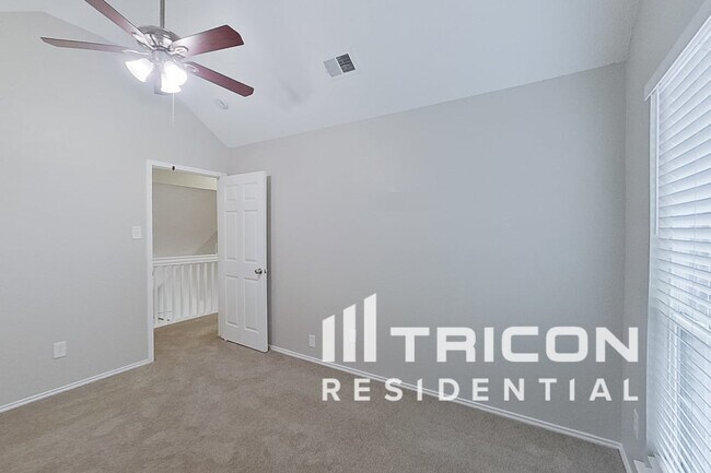 Building Photo - 1717 Wild Willow Trail
