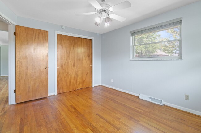 Building Photo - 3441 Nandale Dr