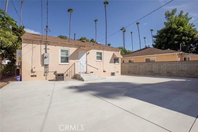 Building Photo - 1149 Winchester Ave