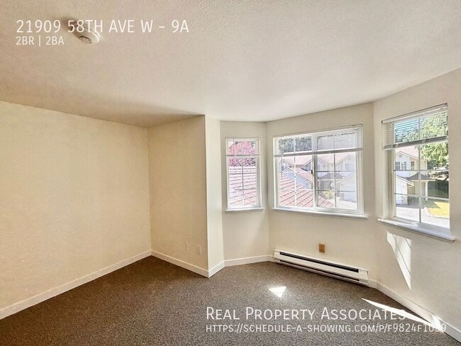 Building Photo - 21909 58th Ave W